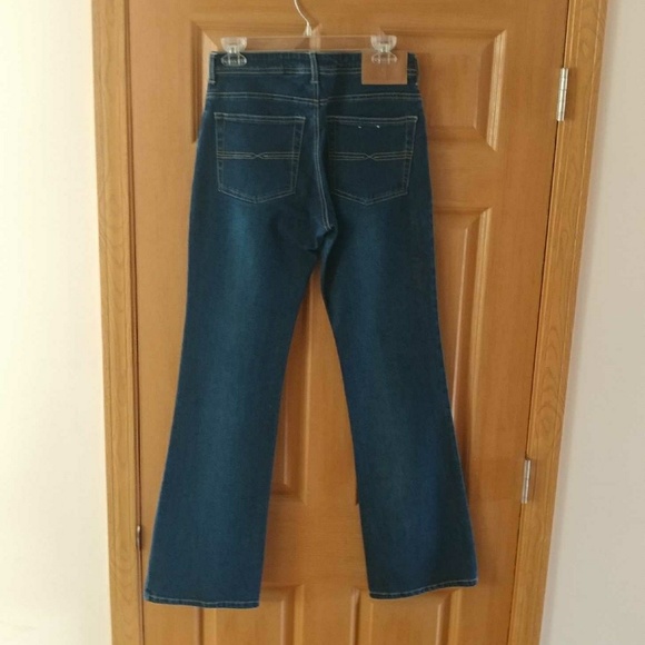 Jane Doe jeans - Picture 2 of 4